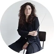 intervenante société chef d'orchestre Mélanie Levy-Thiebaut